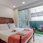 Cozy W/ Patio By Lovelystay