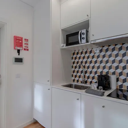 Cozy W/ Patio By Lovelystay Porto