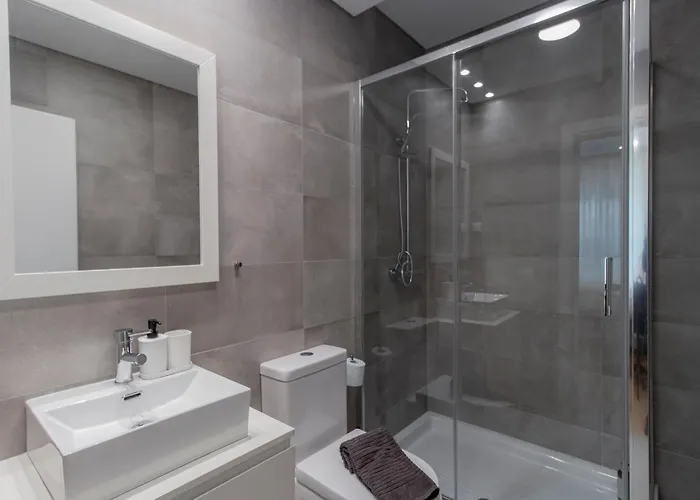 Cozy W/ Patio By Lovelystay Διαμέρισμα *